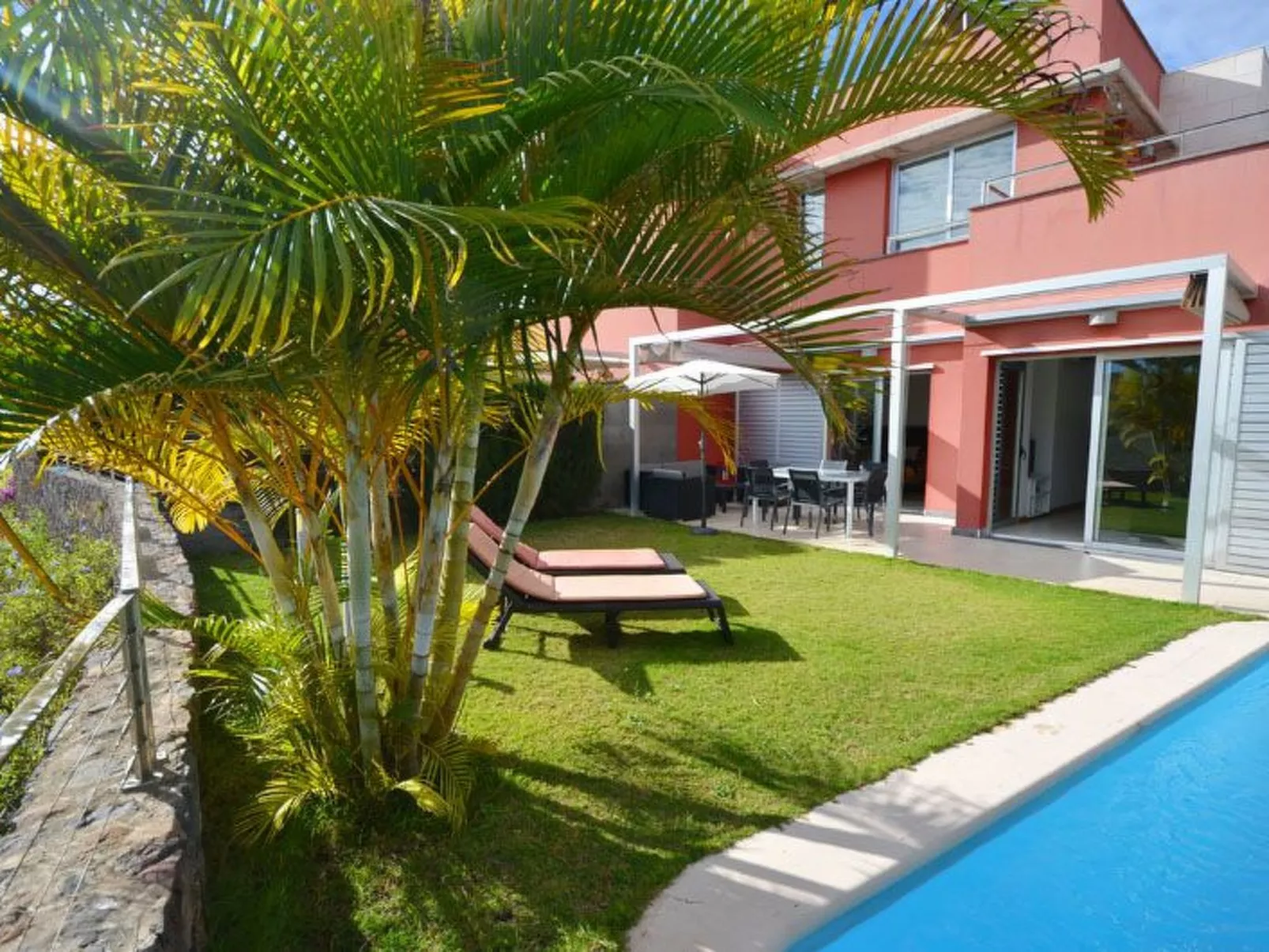 Villa mit privatem Pool.  V05GC-Outside