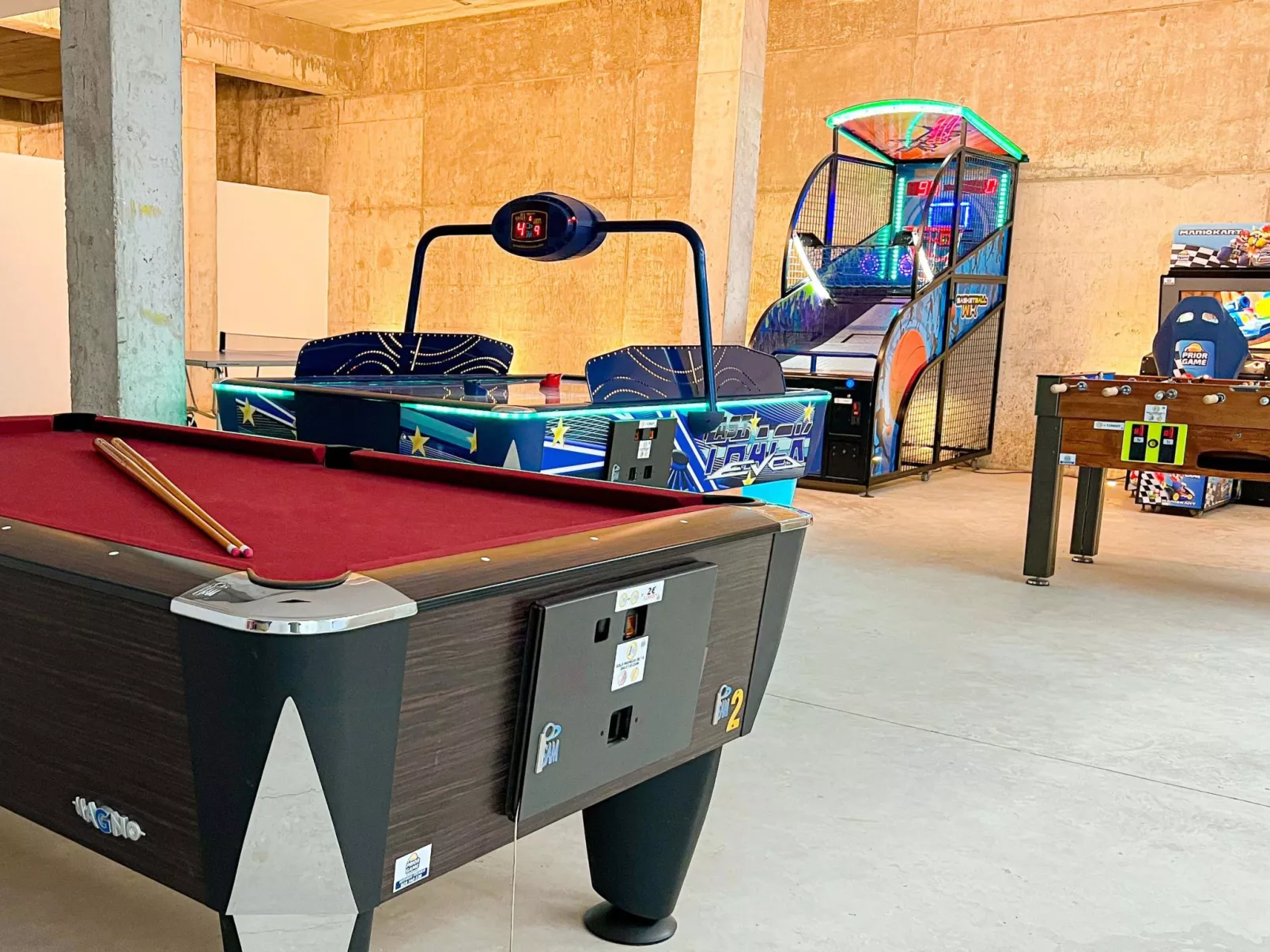 Villa mit Wasserblick-Outside