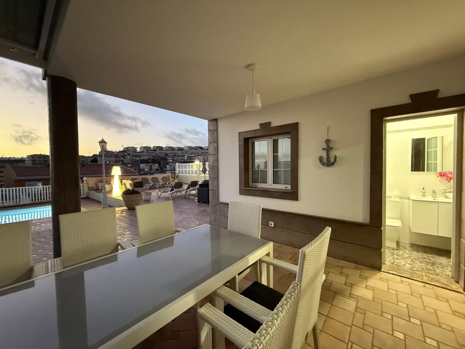 Villa "Esmeralda" mit Garten, Grill und Terrasse-Image-tags.info