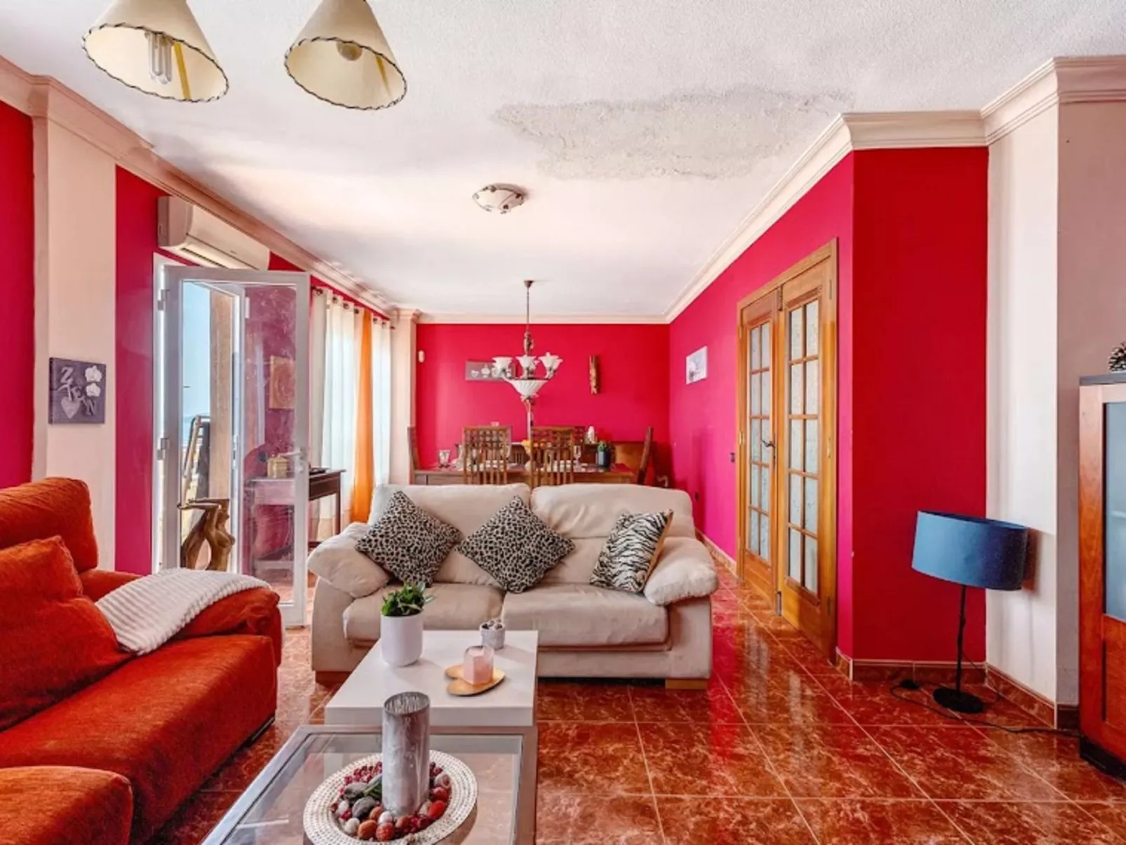 Schöne Wohnung Radazul Meerblick-Dedans