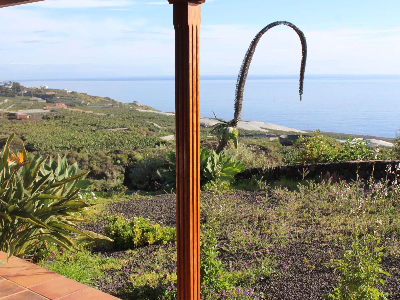 In Monte Breñas mit Grill, Terrasse und Garten-Outside