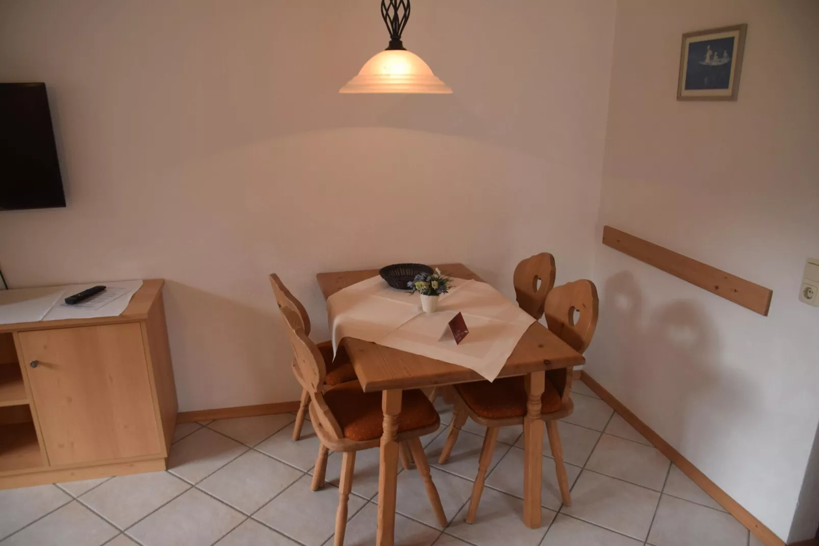 Ferienwohnung im Haus Schönbrunn-Dining room