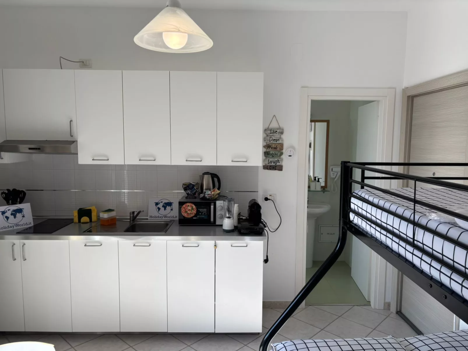 BNB der Nationen 5 von Holiday World-Image-tags.info