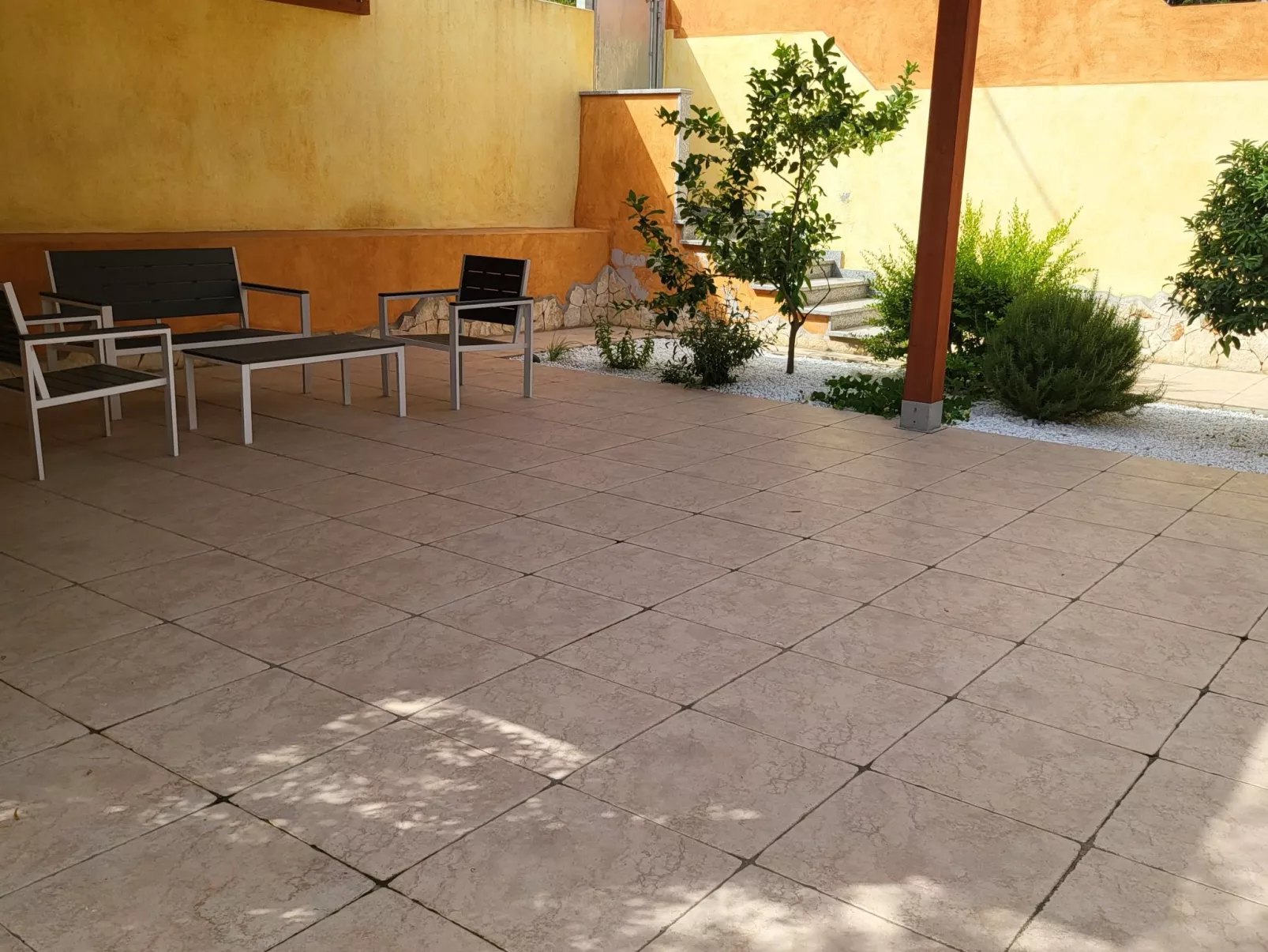 'Villa Vivi-Draußen