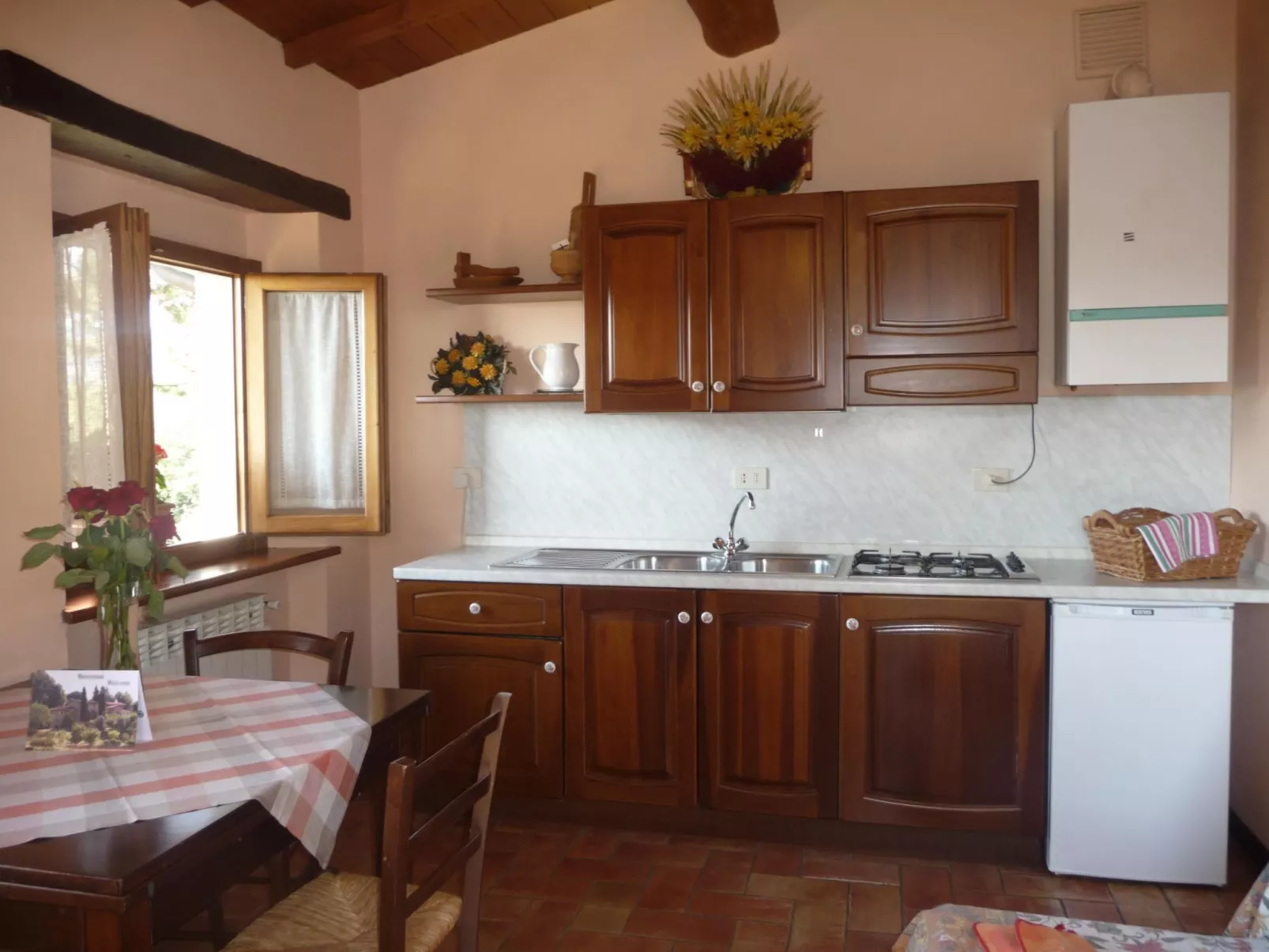 Magnolienhaus mit Pool zwischen Florenz und Arez-Dedans