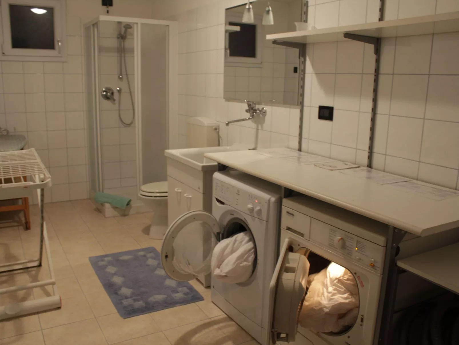 Wohnung in San Giacomo mit Privatparkplatz-Drinnen