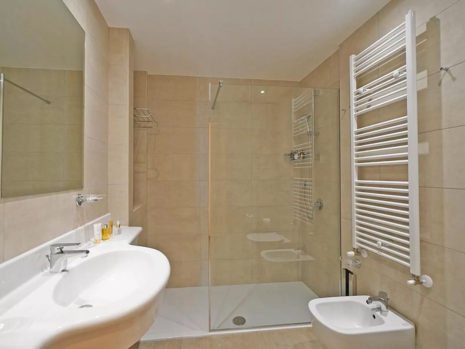 Anwesen "Dany" mit Blick aufs Wasser-Dedans