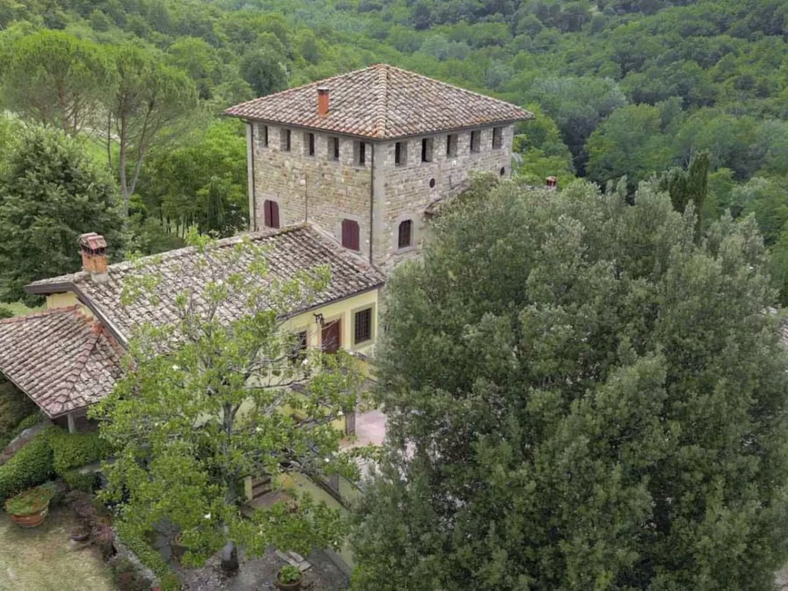 Wunderschöne Villa mit atemberaubender Aussicht und privatem Pool-Outside
