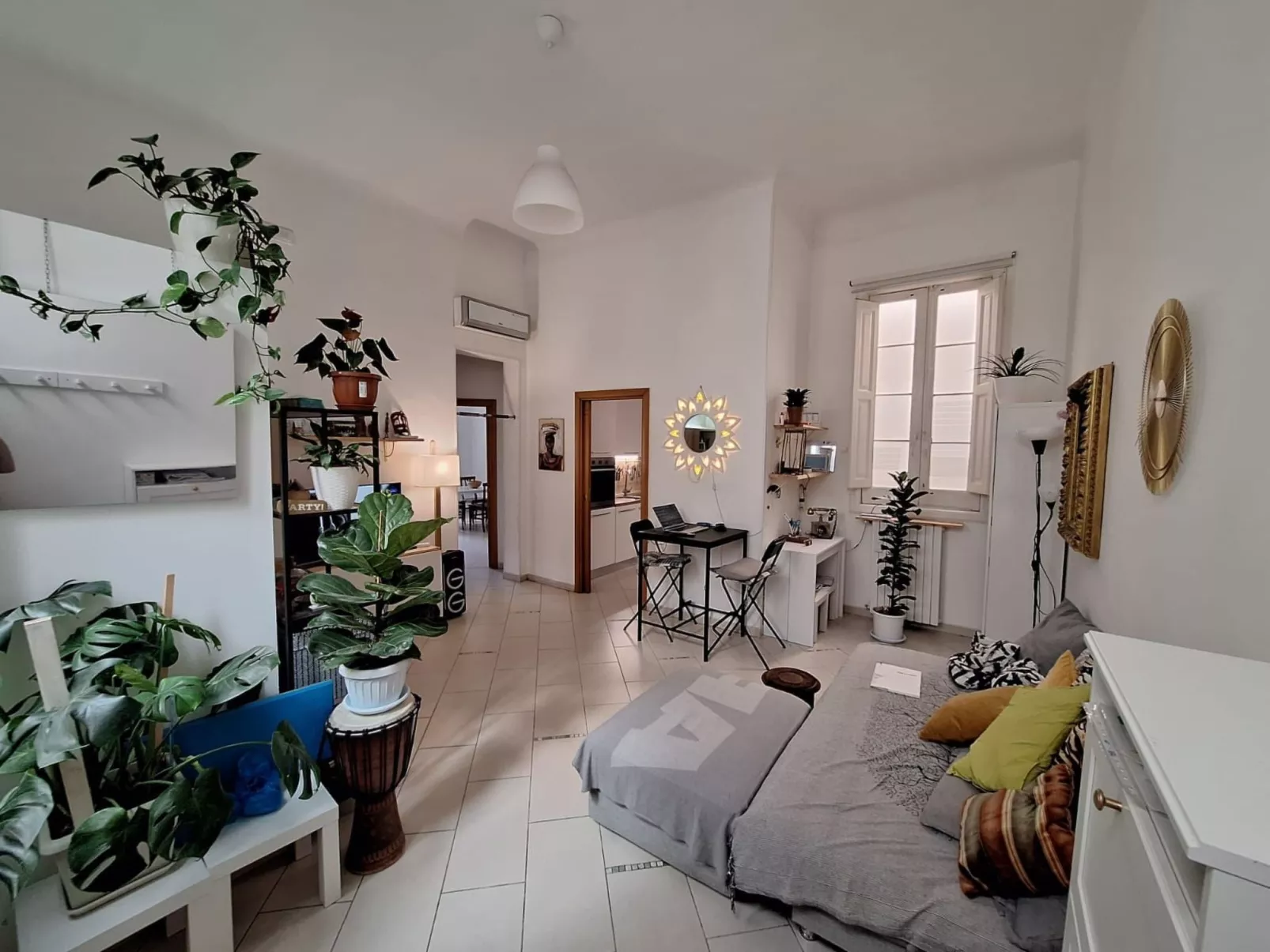 Touristenwohnheim "Via tanzi 27 bari"-Drinnen