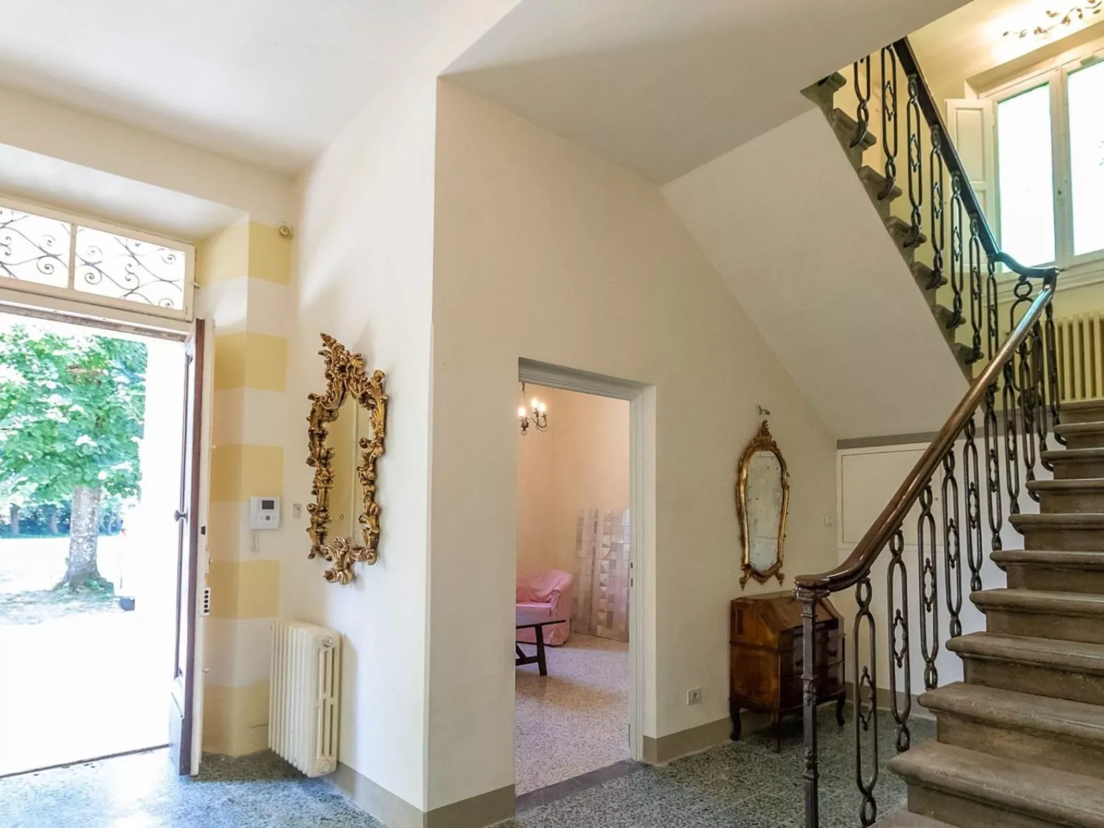 Villa mit privatem Pool in der Region Mugello-Inside