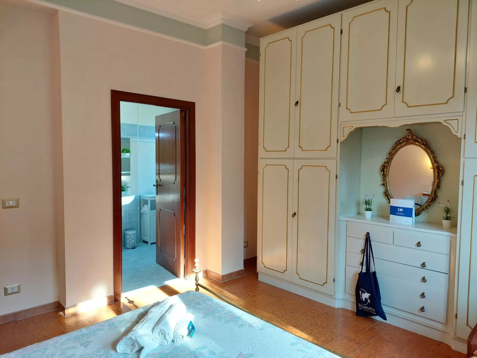 Casa Spartaco by Holiday World-Inside