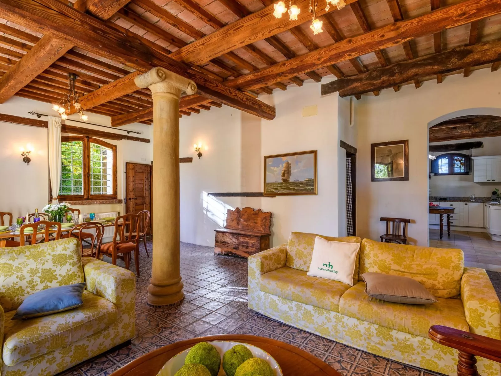 Licht unter den Buchen, Marche Urlaub, privater Pool-Image-tags.info