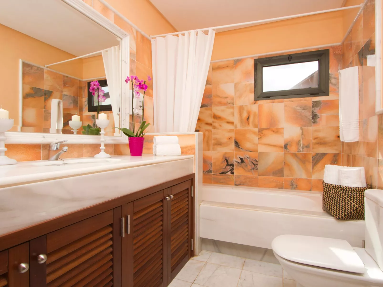 In Yaiza mit Großem Balkon-Inside