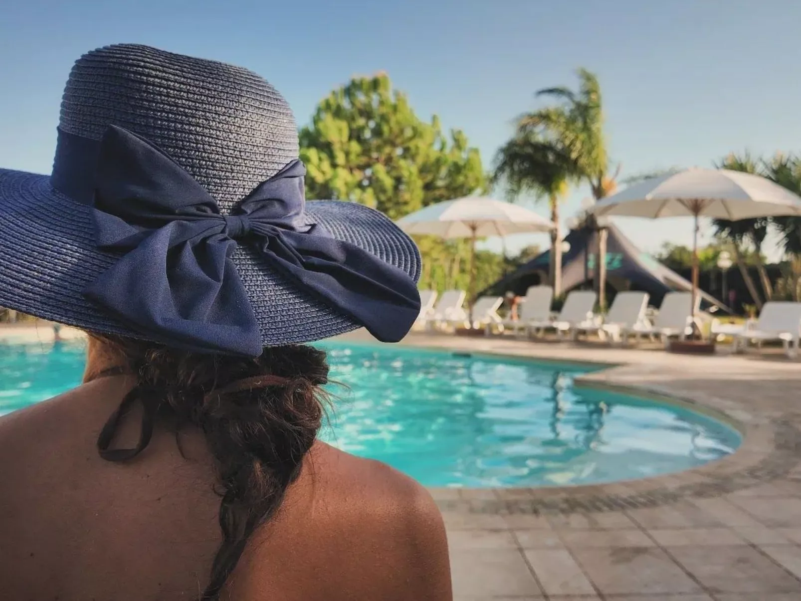 Angenehme Wohnung mit Terrasse, Schwimmbad-Image-tags.info