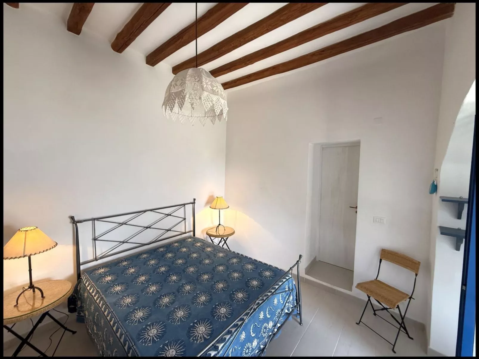 Villa in Panoramasprache, nur wenige Minuten vom Meer entfernt-Image-tags.info