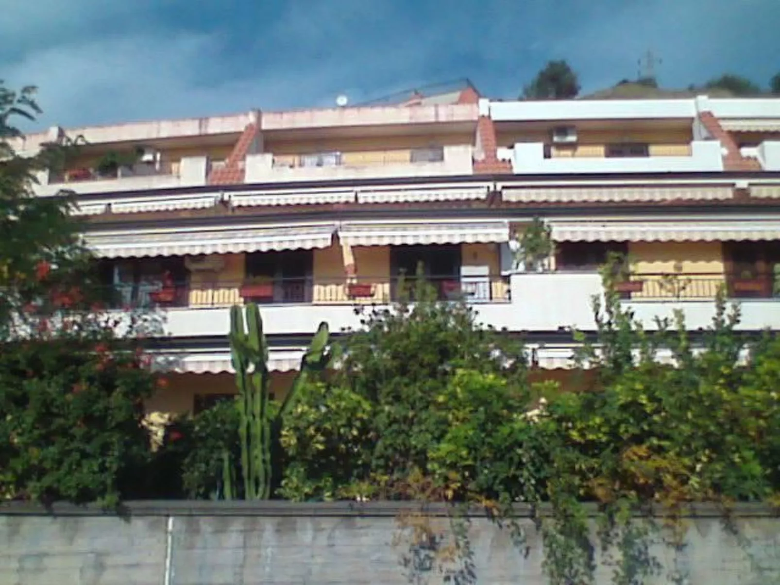 'Entire' mit Terrasse-Image-tags.info