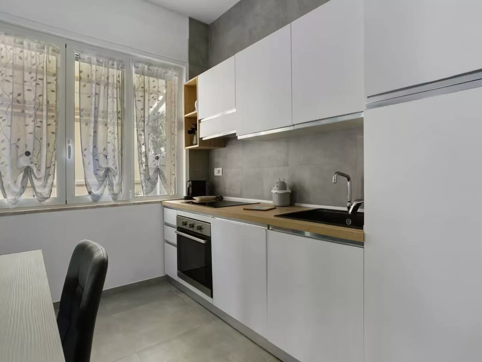 'Carducci 213-Image-tags.info