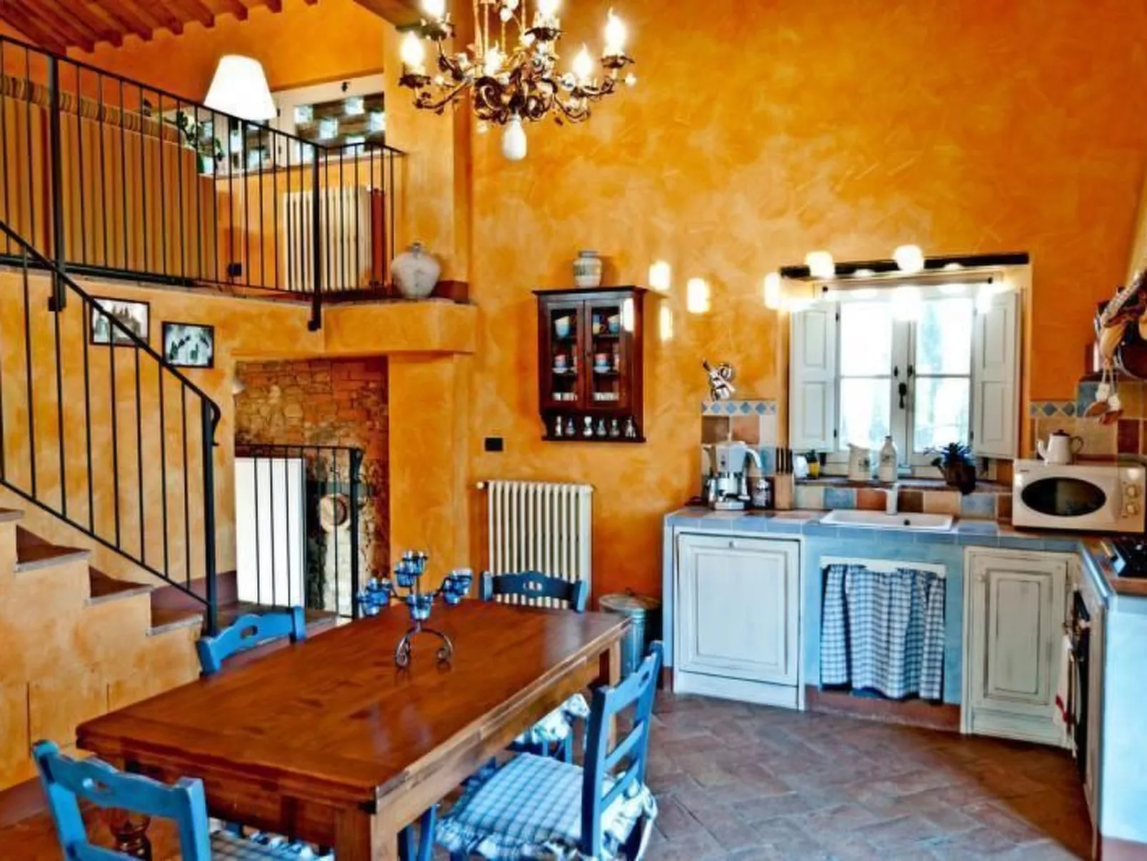 Willkommen in unserem kleinen Paradies-Drinnen