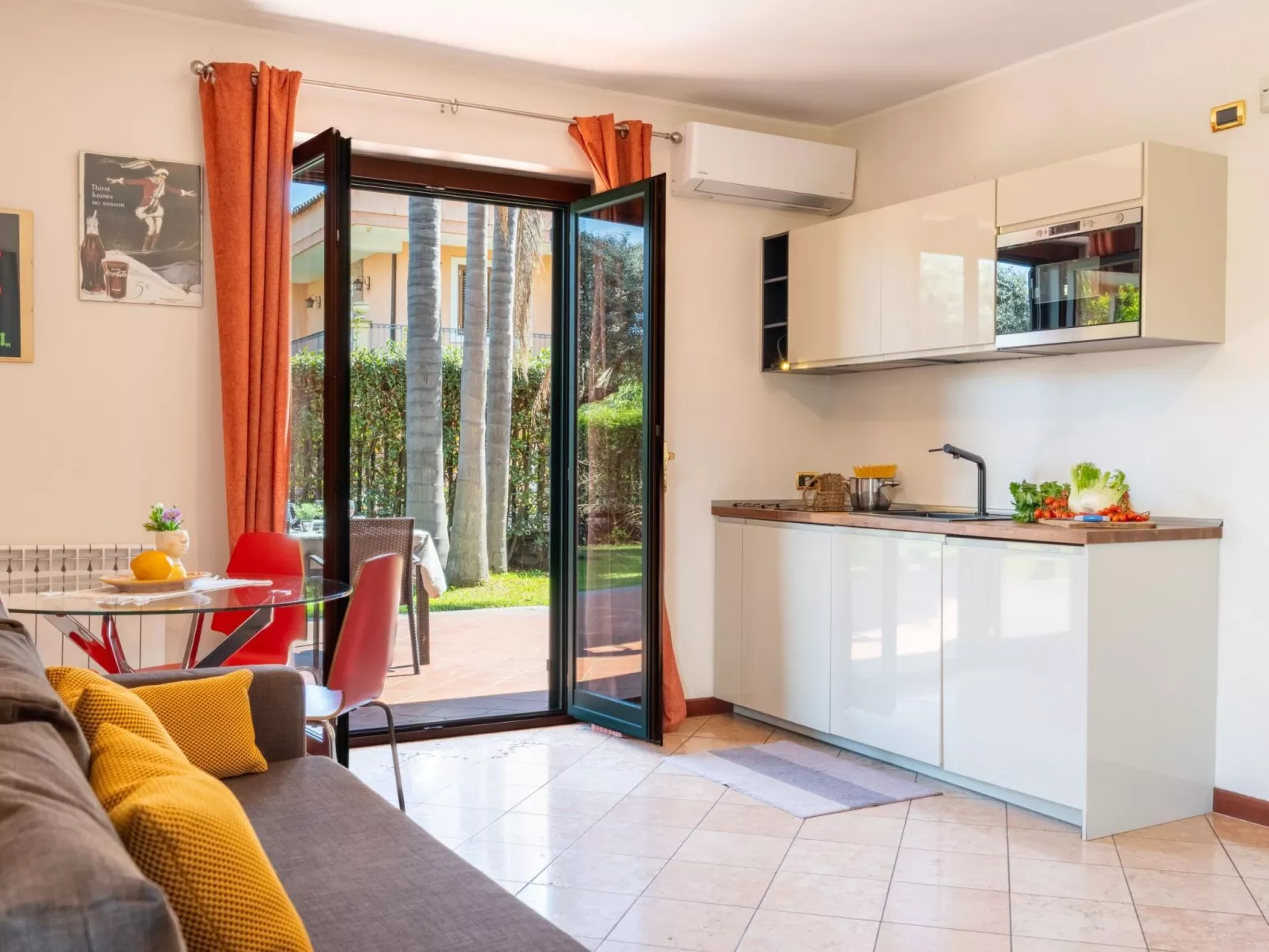 Ätna, Meer und Grün - Doppelzimmer-Drinnen