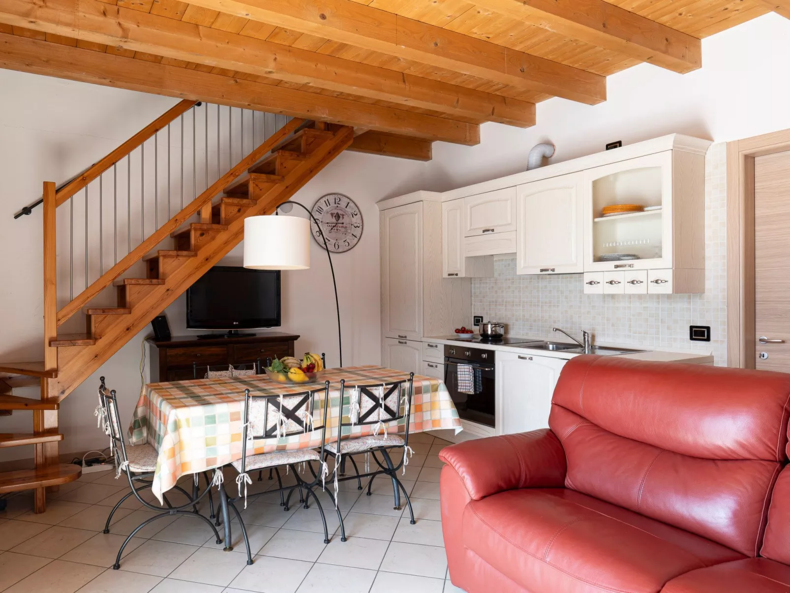 'La Villetta' mit Schwimmbad-Drinnen