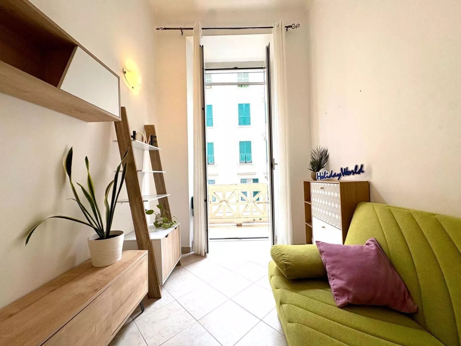 Lichter am Meer bei Holiday World-Image-tags.info