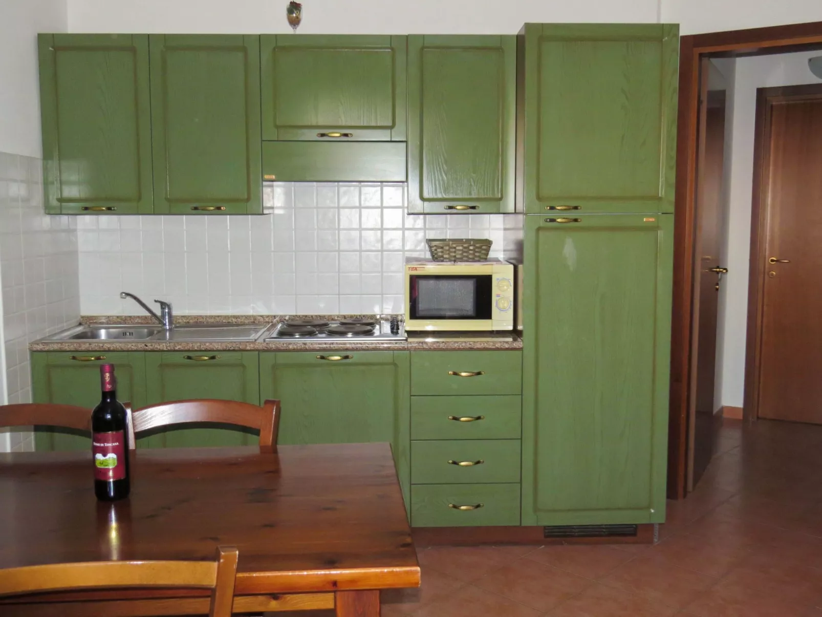 'Pieve pomaia Trilo'-Inside