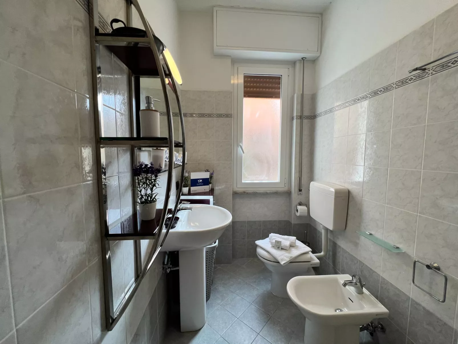 Für 4 Personen ca. 60 m&sup2; in Rapallo, Norditalien (Ligurien)-Drinnen