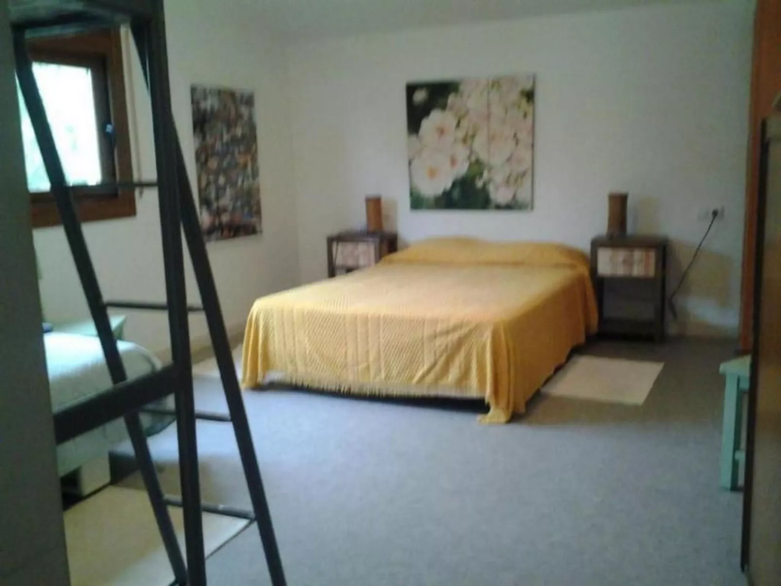 Mit Pool am Meer-Dedans