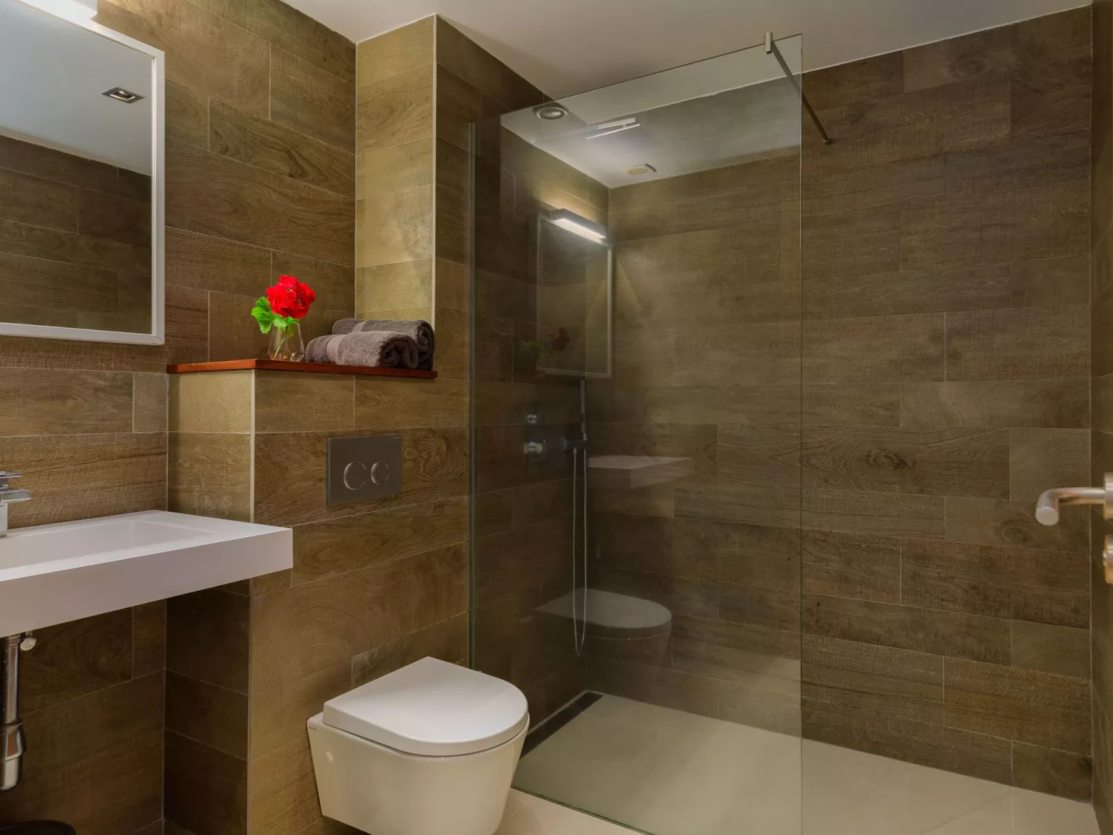 Luxuriöse Villa mit fantastischem Meerblick und Pool-Inside