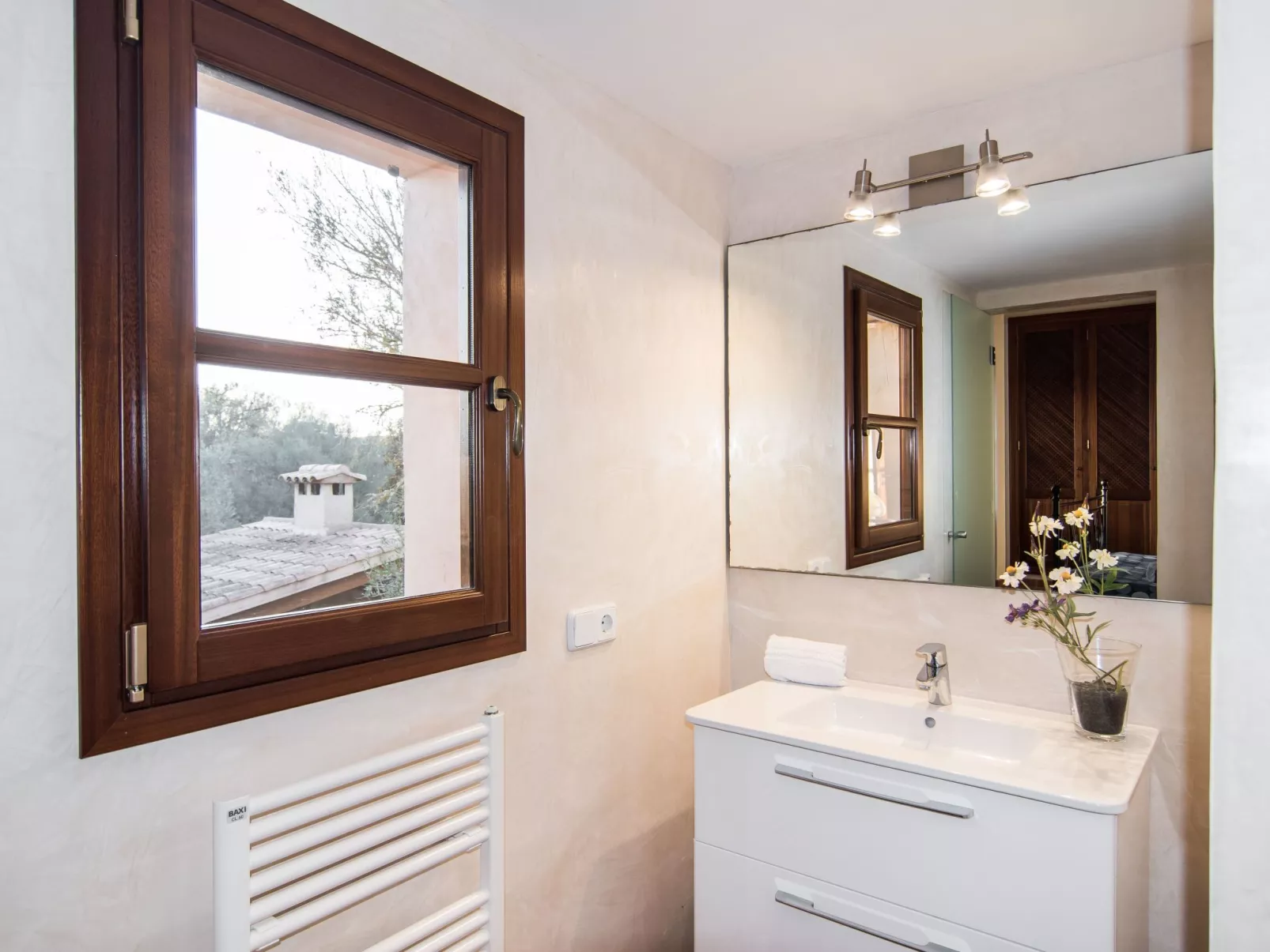 Luxuriöse Villa Can Revell-Image-tags.info