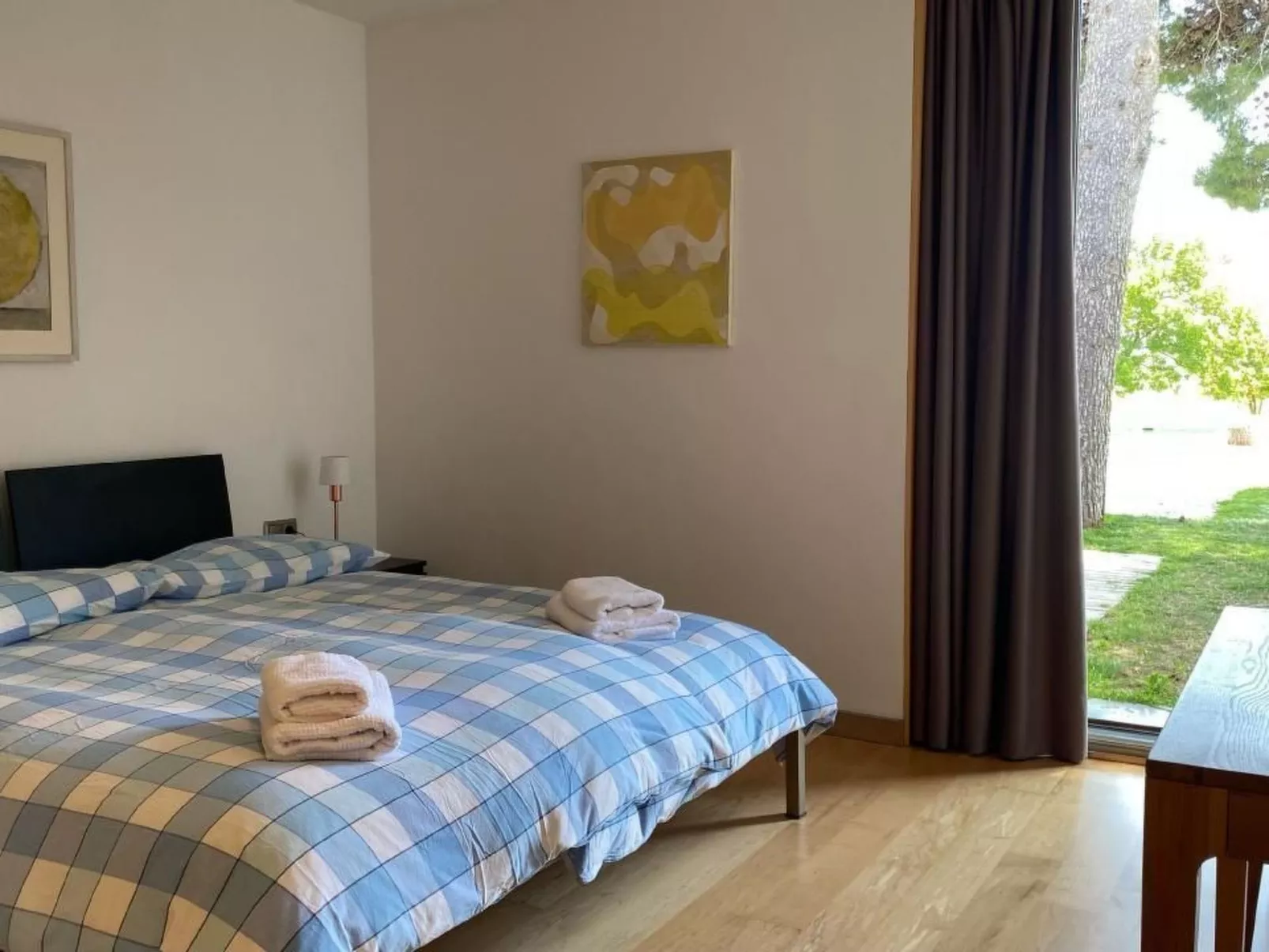 Design Vila mit Pool-Image-tags.info