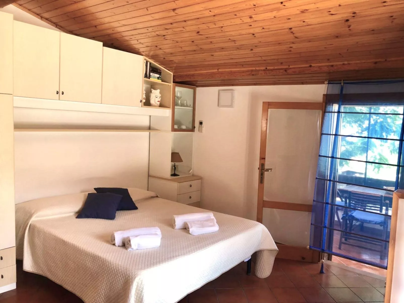 Studio-Wohnung "P Melograno" mit Pool-Dedans