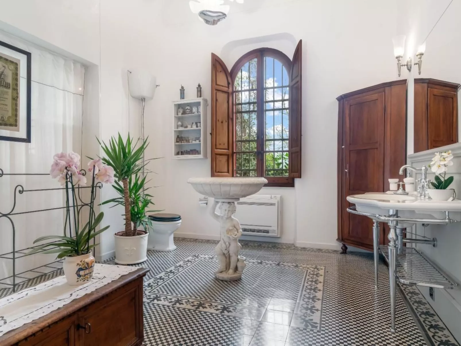 Villa Spenser-Image-tags.info