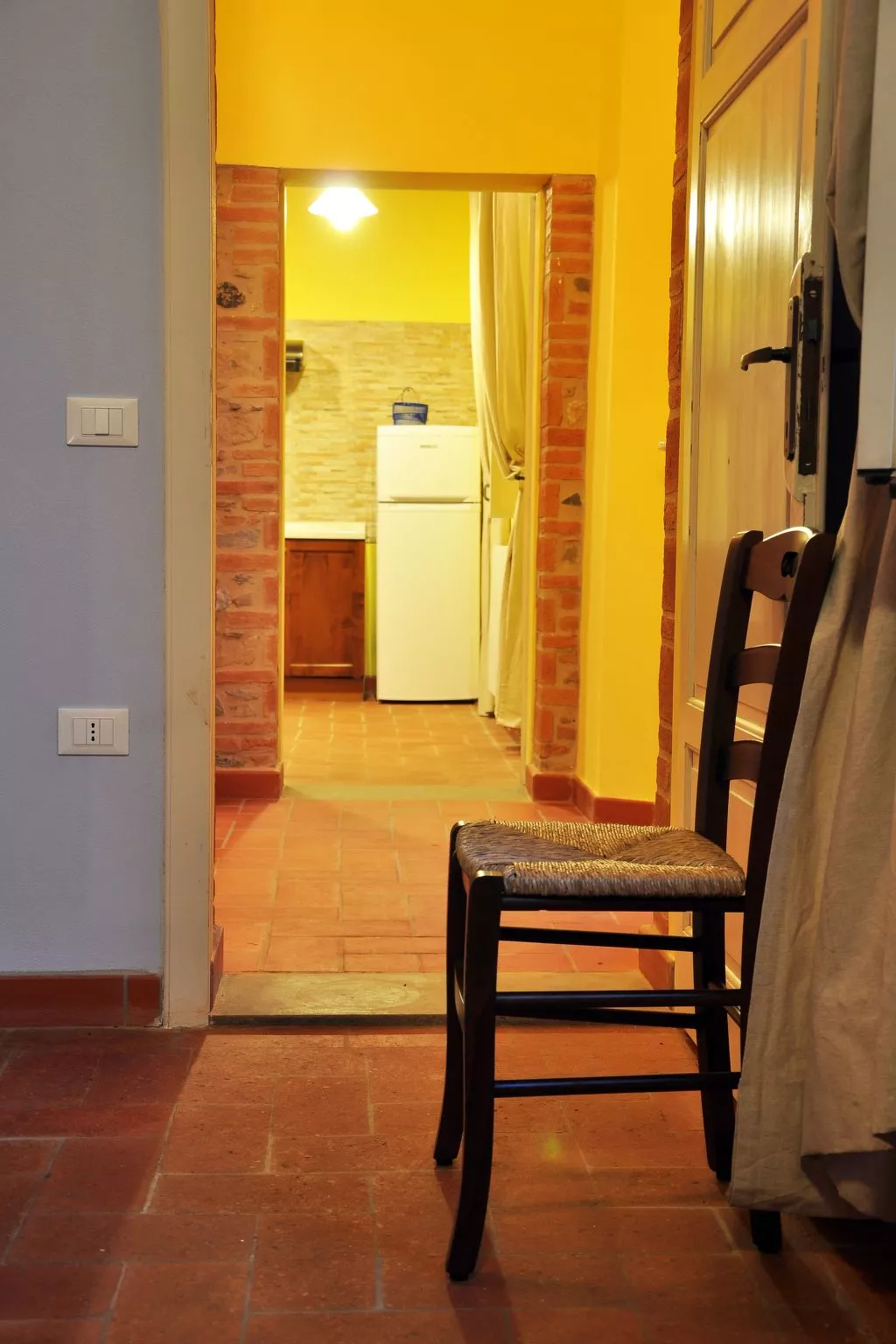 "Casa Olmo" Schwimmbad und Jacuzzi, privater Garten-Inside