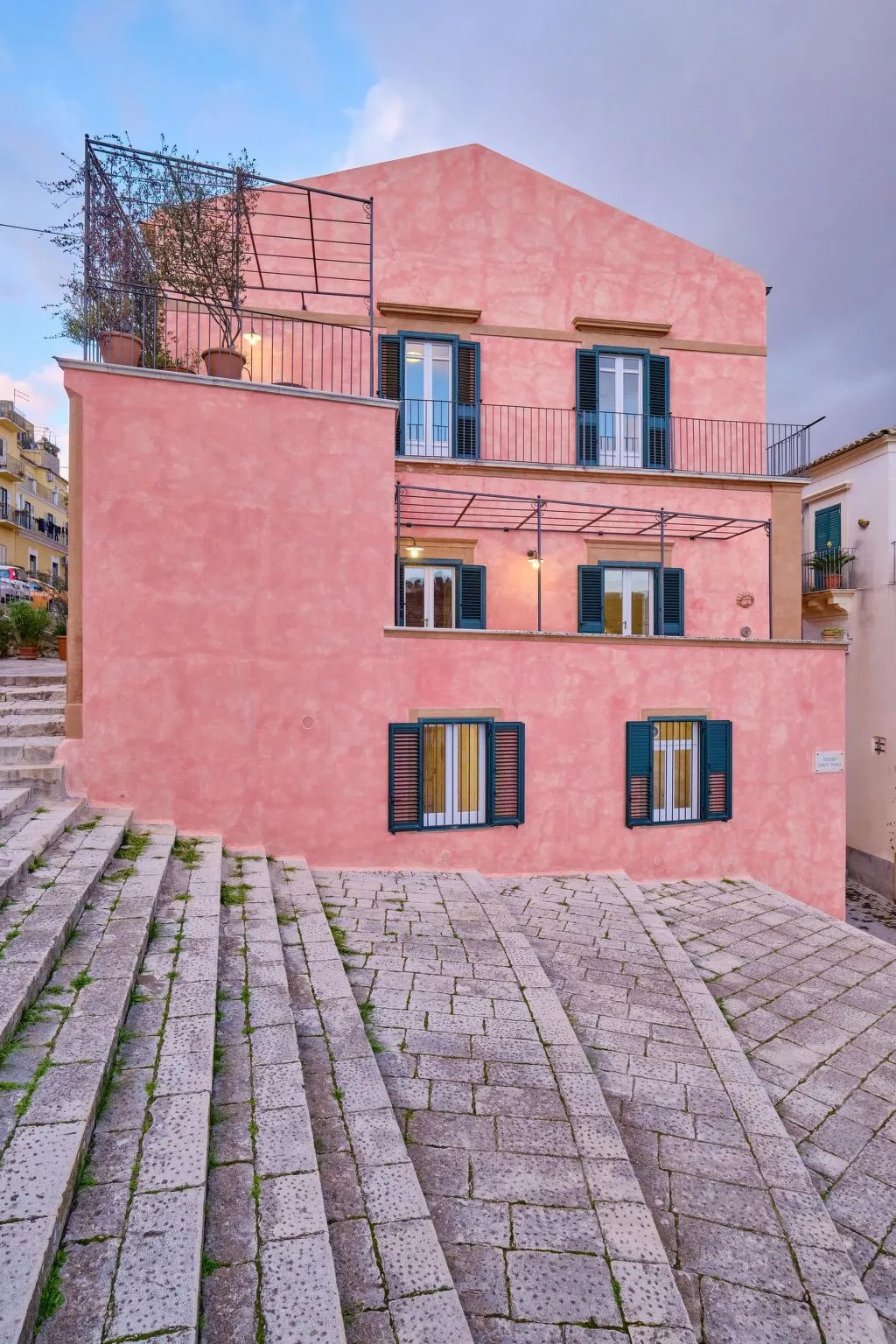 'Sette Cappelli-Image-tags.info