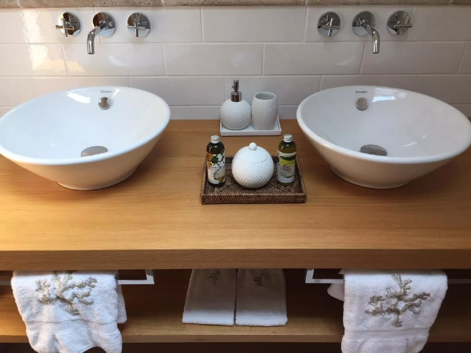 Traumhafter Rustico direkt am Ufer des Gardasees-Inside