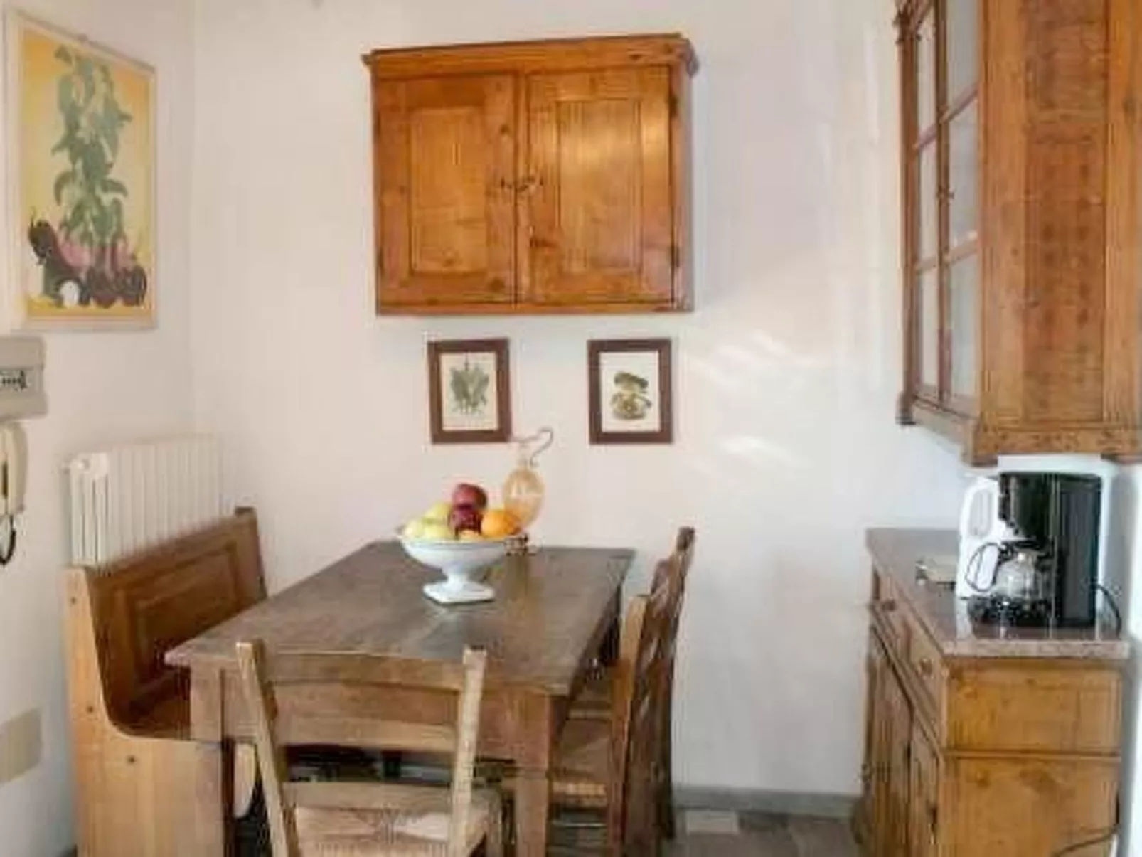 Villa Panzalla Kapelle-Inside