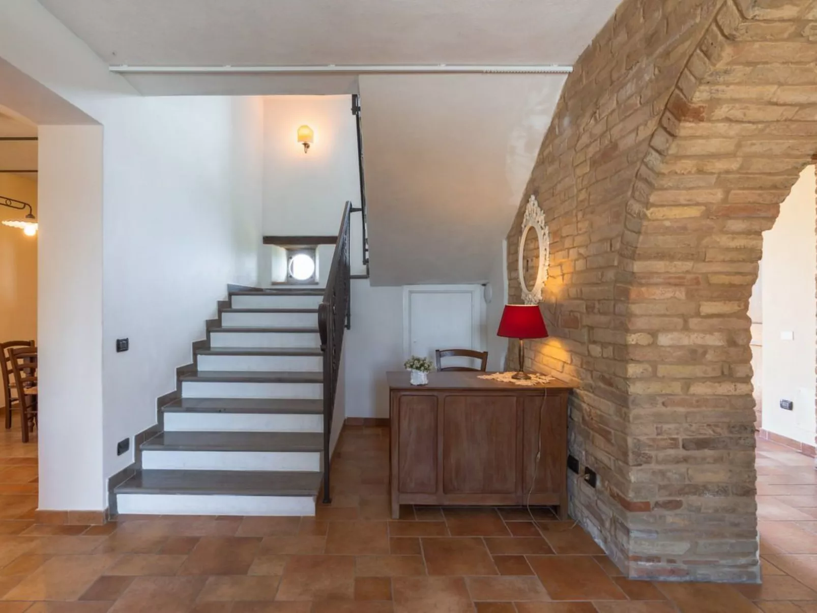 Villa mit privatem Pool und Wellnessbereich-Drinnen