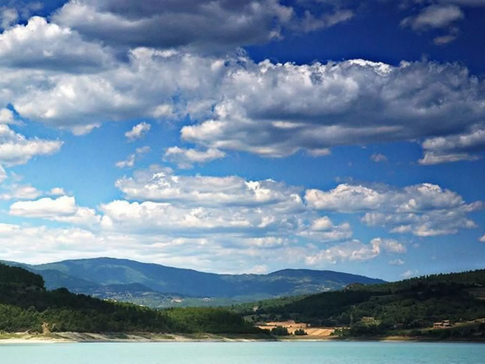 Großes Appartement-Outside