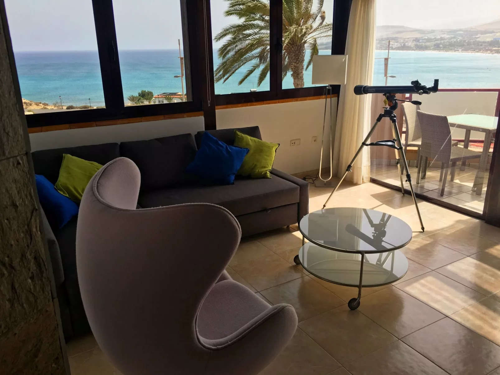 "Panorama" mit Wasserblick-Inside