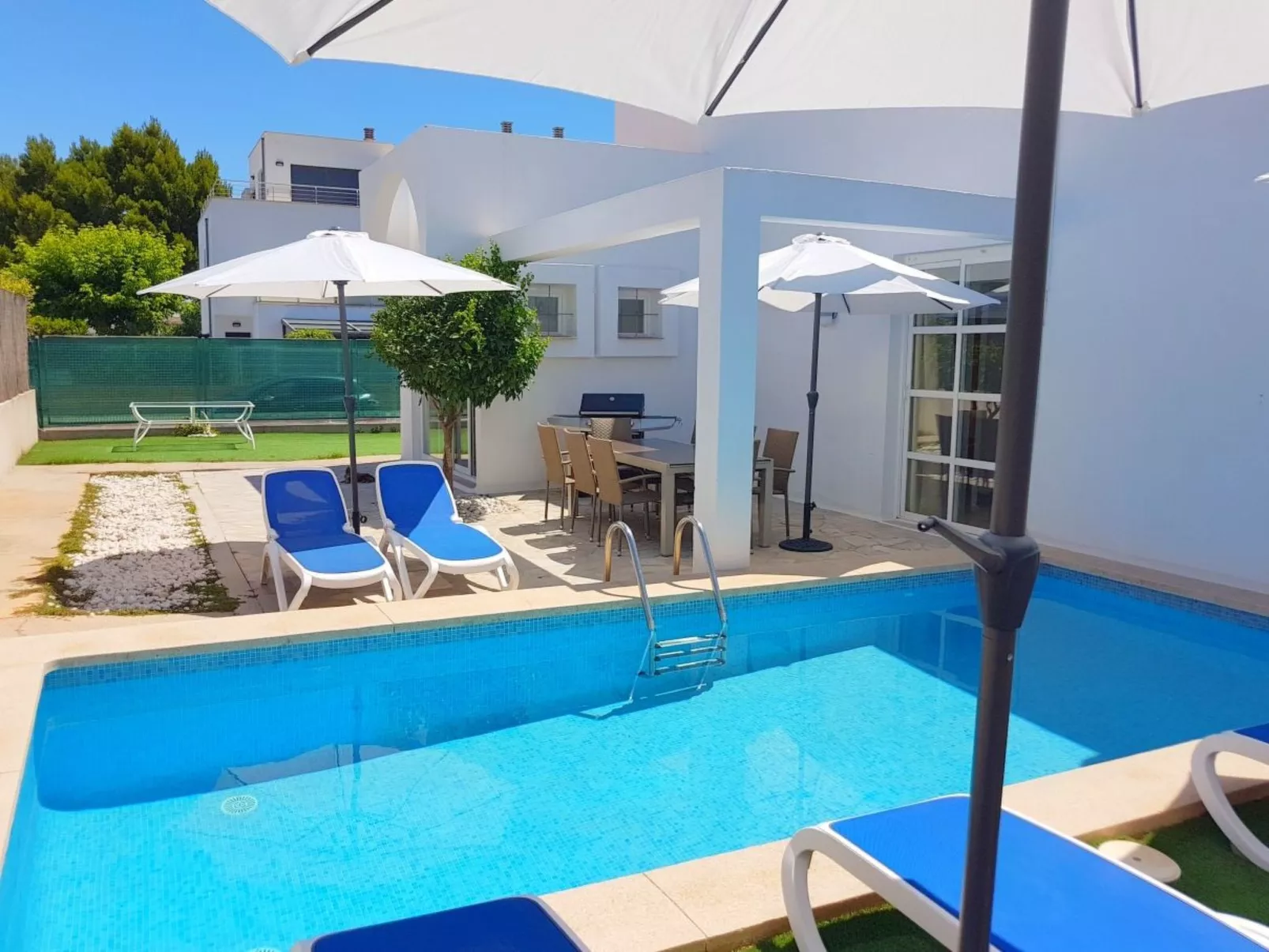 Villa 3 Can Picafort-Image-tags.info