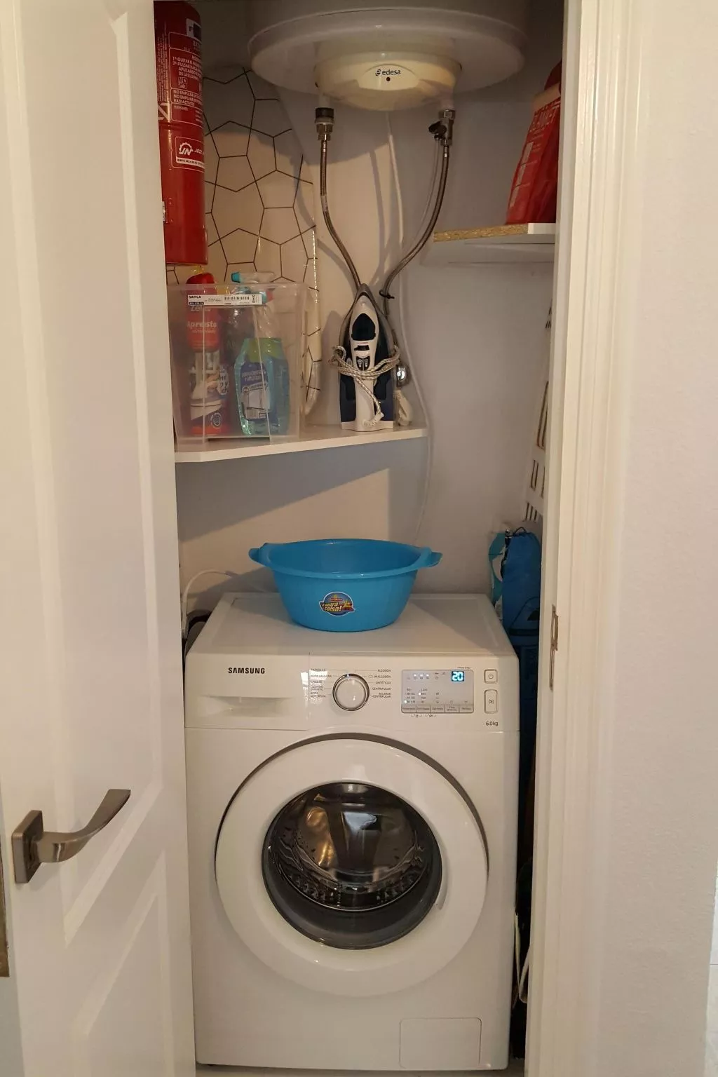 Wohnung mit Aussicht auf Meer und Klippen-Inside