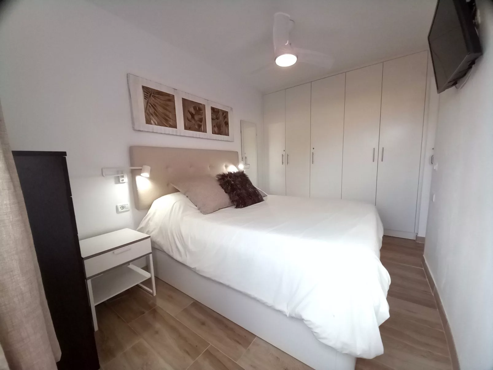 "Lagos de Miramar Deluxe-Drinnen