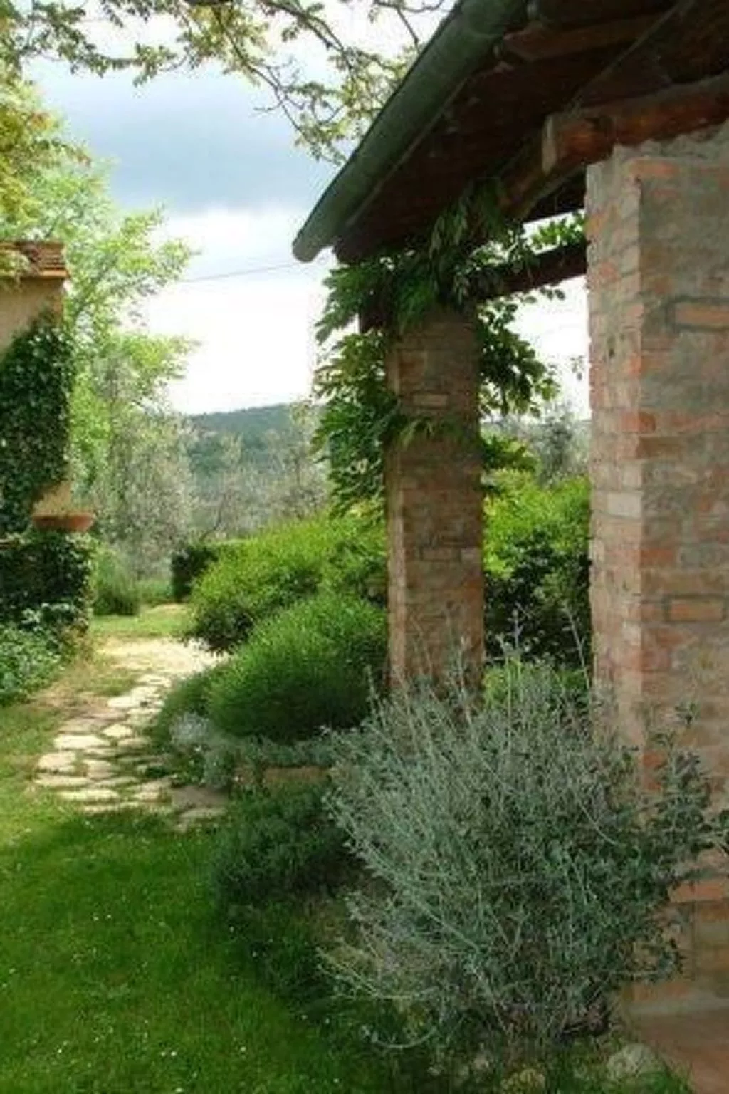 Gemütliche blaue Wohnung mit Garten