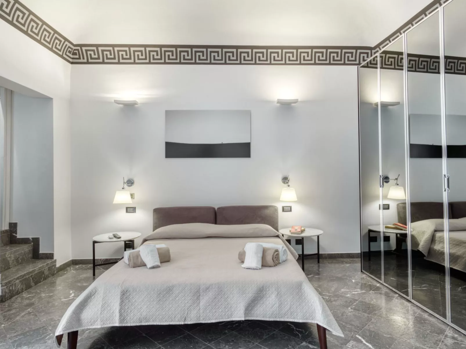 Villa Bordonaro-Inside