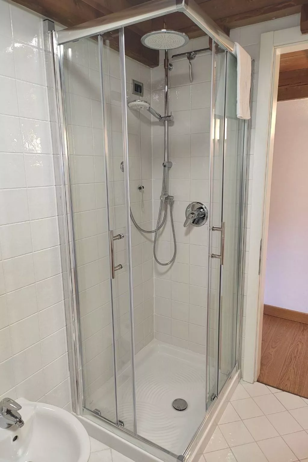 Aly d'angelo - im Turm-Inside