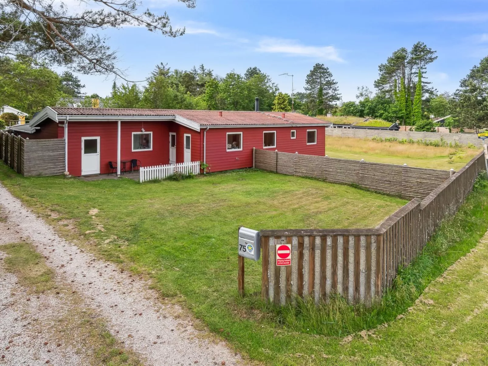 "Torbjörn" - 100m from the sea-Draußen