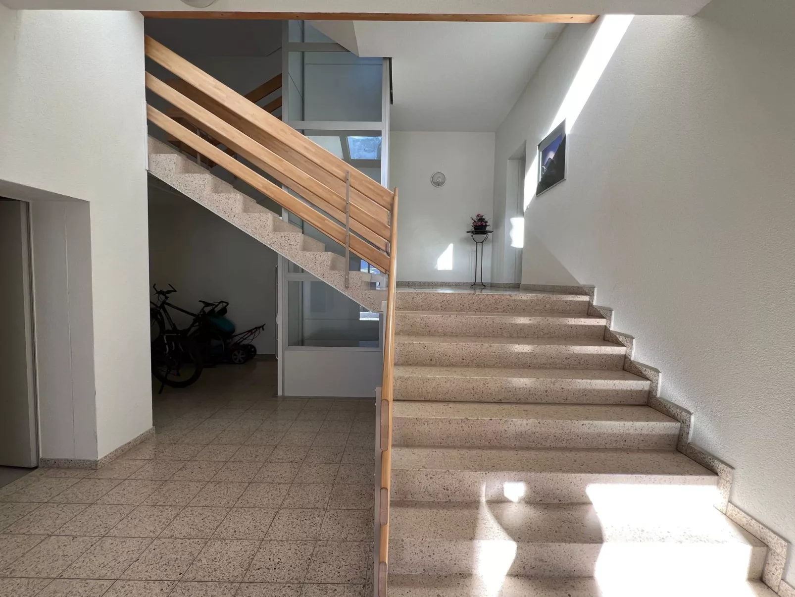 Pfingstweidli 6 Bett Wohnung-Drinnen