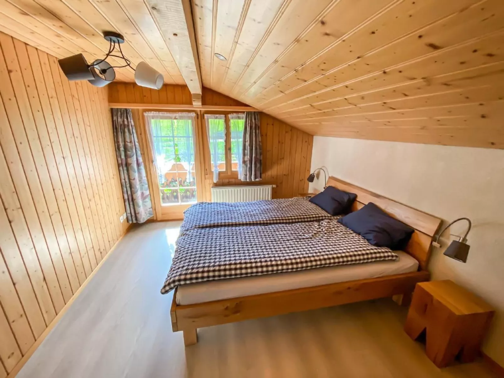 Chalet Simeli-Image-tags.info