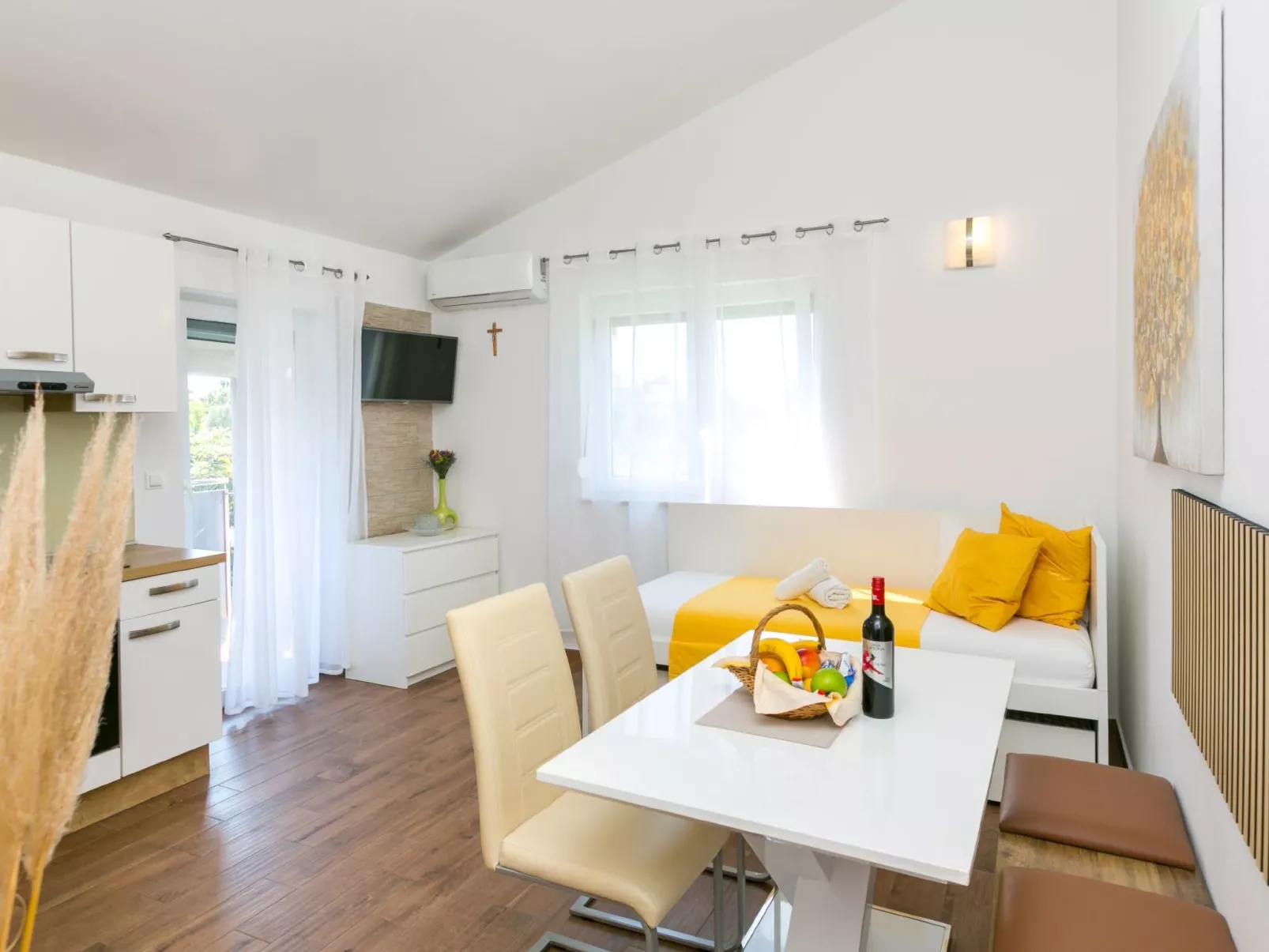 Für 3 Personen ca. 40 m&sup2; in Medulin, Istrien (Medulin und Umgebung)-Image-tags.info